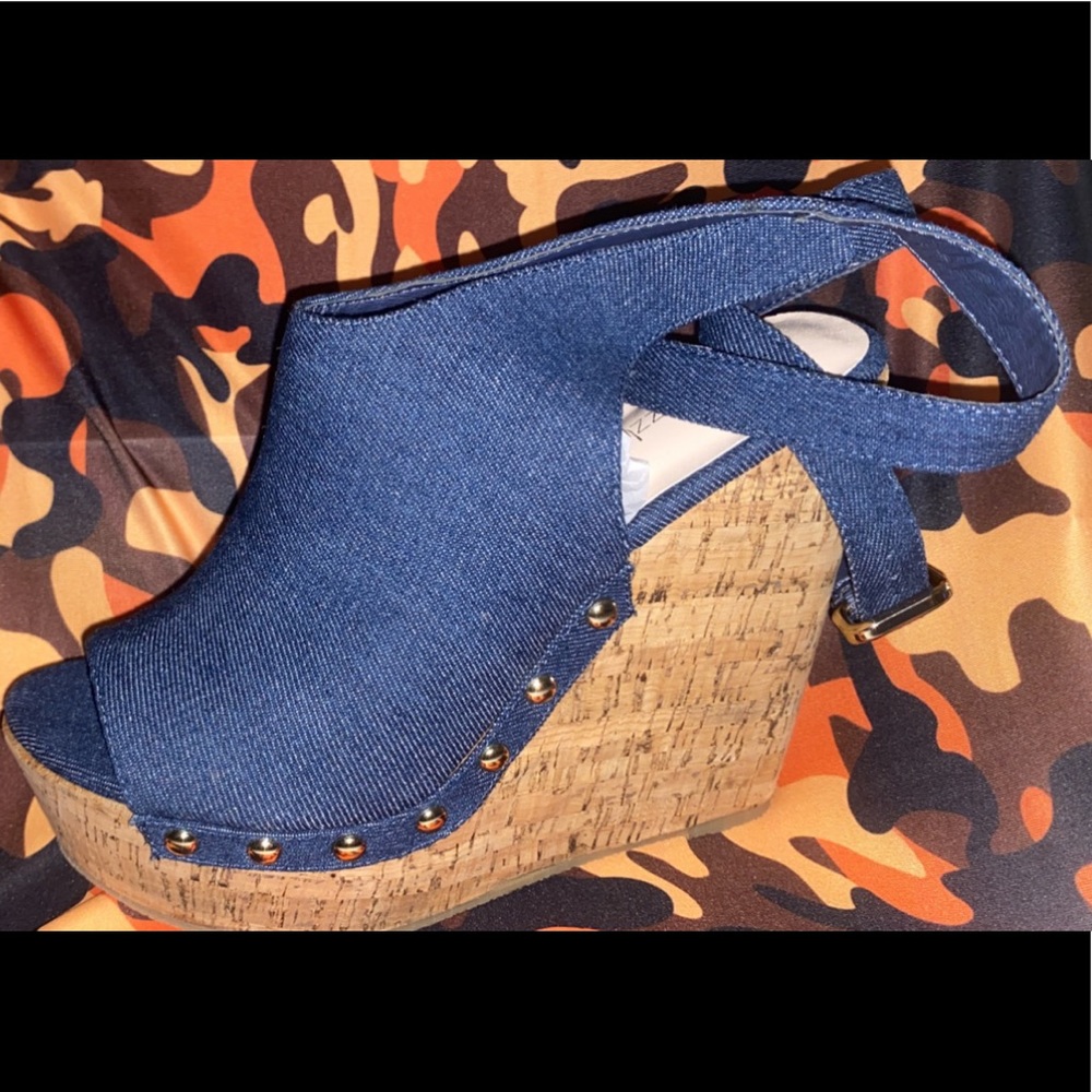 wedge heels